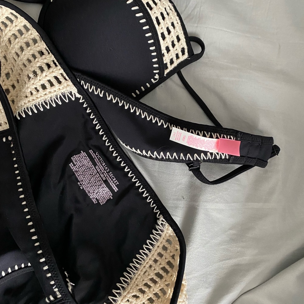 Swimming suit